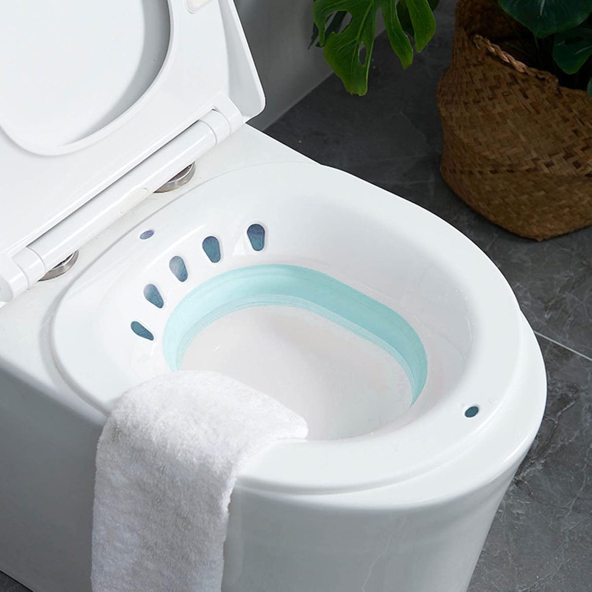 Osalis Foldable Sitz Bath and Toilet Bidet